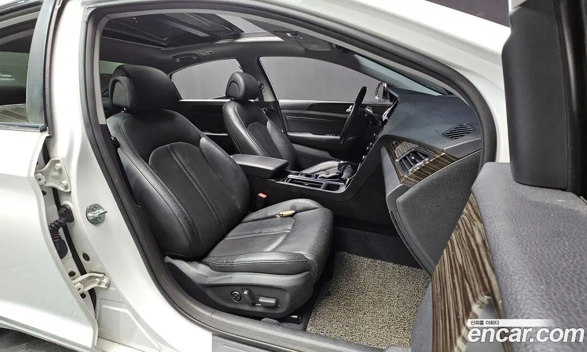 Hyundai Sonata 2014 2.0 АКПП, фото 15