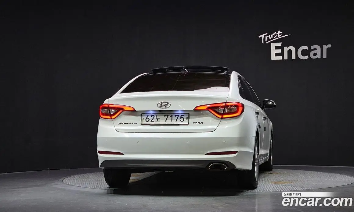 Hyundai Sonata 2014 2.0 АКПП, фото 3
