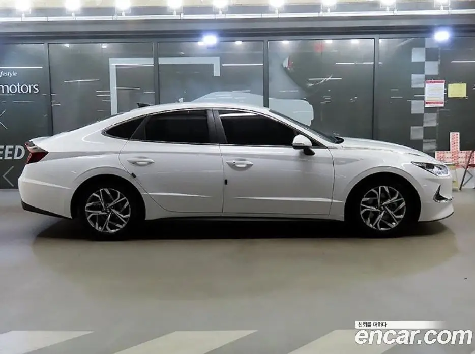 Hyundai Sonata 2023 2.0 АКПП, фото 3