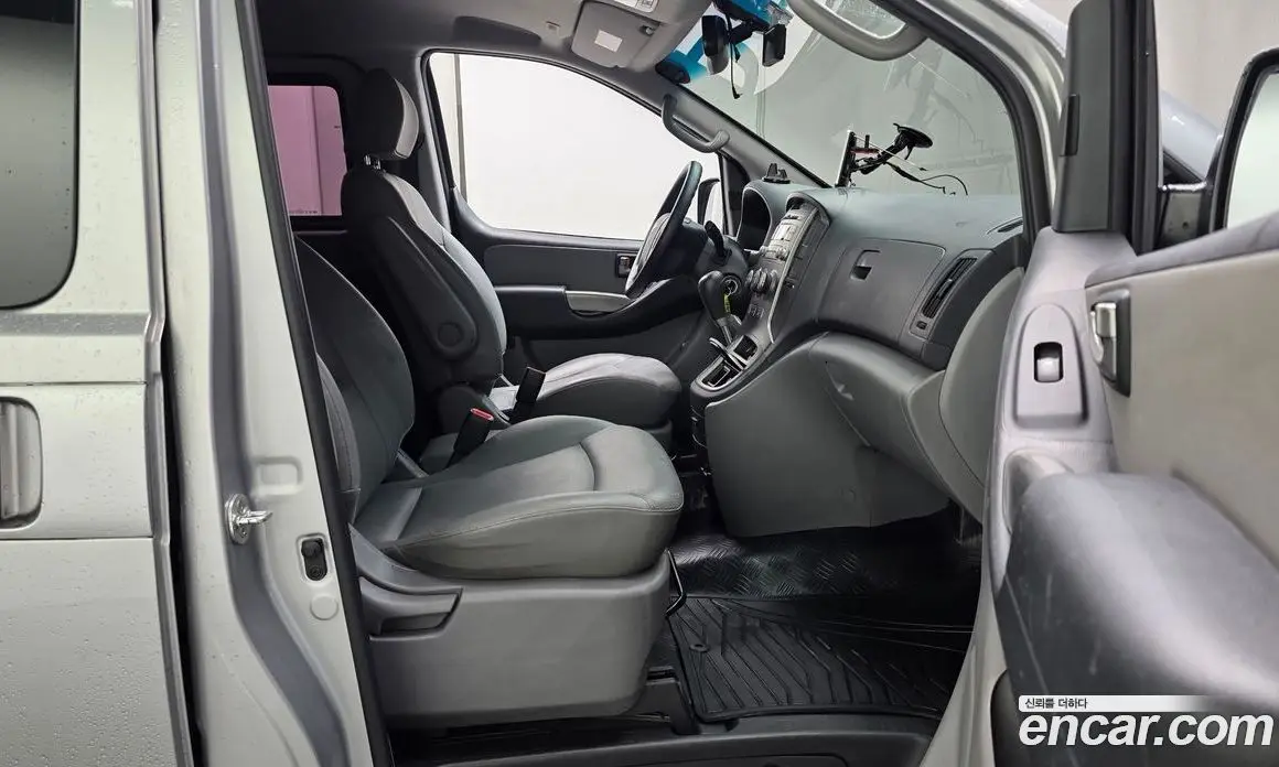 Hyundai Starex 2015 2.5 АКПП, фото 11
