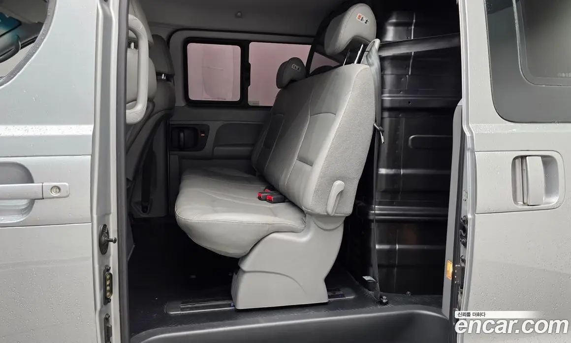 Hyundai Starex 2015 2.5 АКПП, фото 12