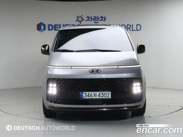 Hyundai Staria 2023 3.5 АКПП, миниатюра 3