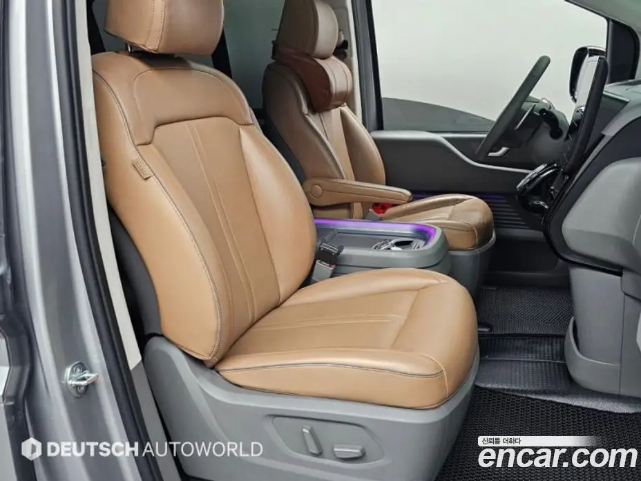 Hyundai Staria 2023 3.5 АКПП, фото 10