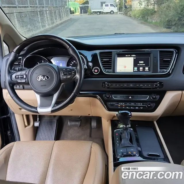 Kia Carnival 2016 2.2 АКПП, миниатюра 7