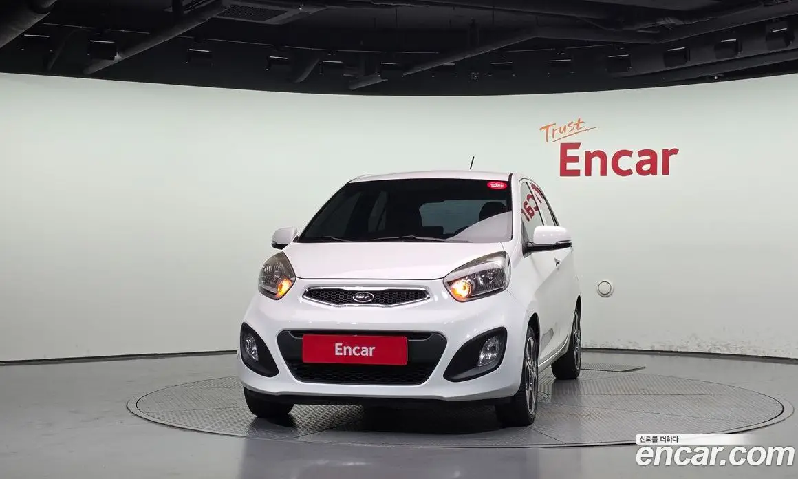 Kia Morning 2011 1.0 АКПП, фото 3