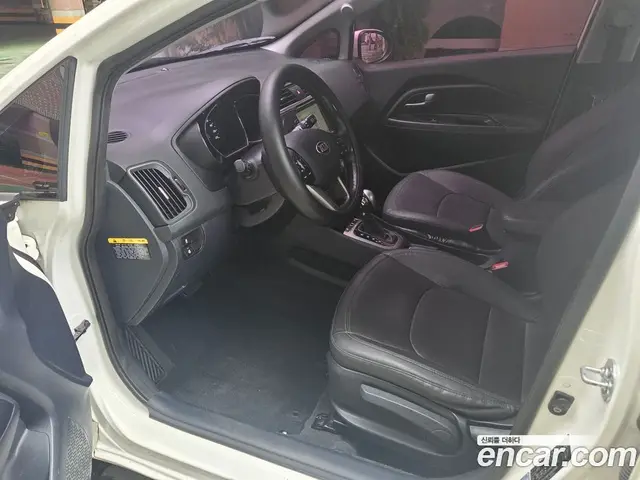 Kia Pride 2015 1.4 АКПП, миниатюра 10