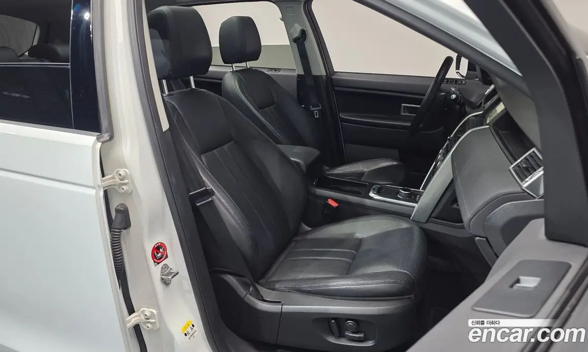 Land Rover Discovery Sport 2017 2.0 АКПП, фото 15