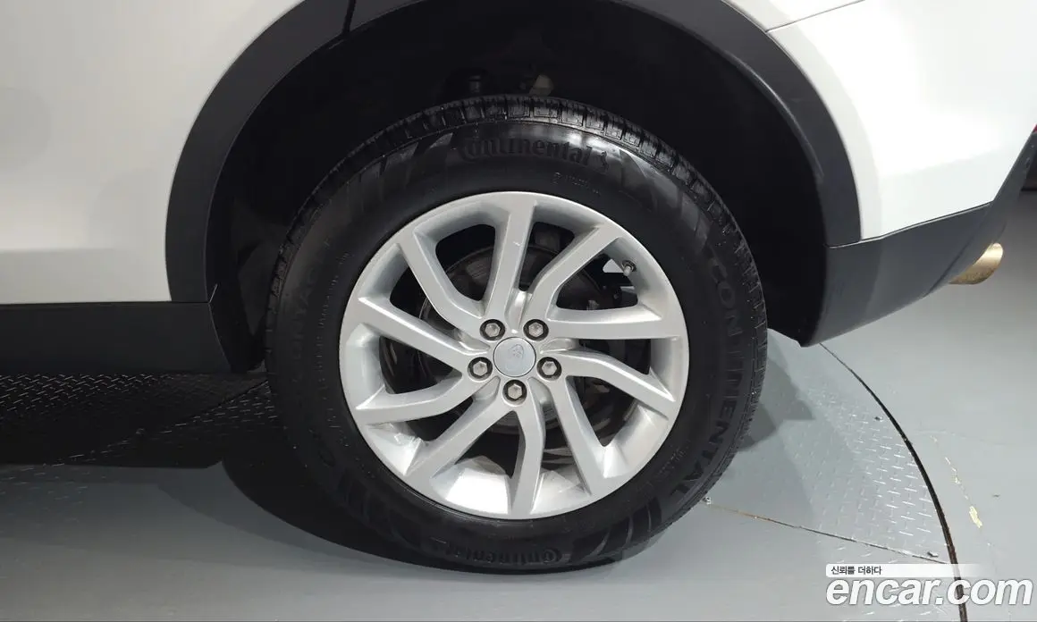 Land Rover Discovery Sport 2017 2.0 АКПП, фото 6