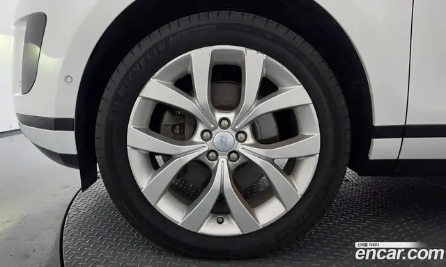 Land Rover Range Rover Evoque 2020 2.0 АКПП, миниатюра 5