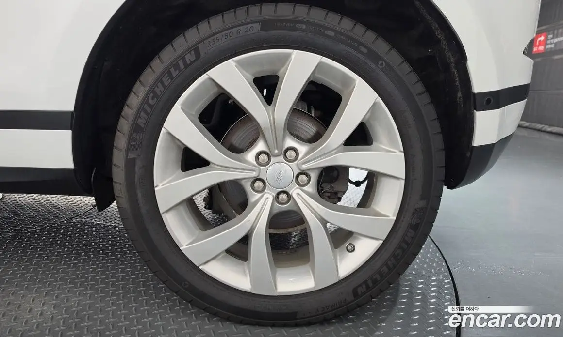 Land Rover Range Rover Evoque 2020 2.0 АКПП, фото 7