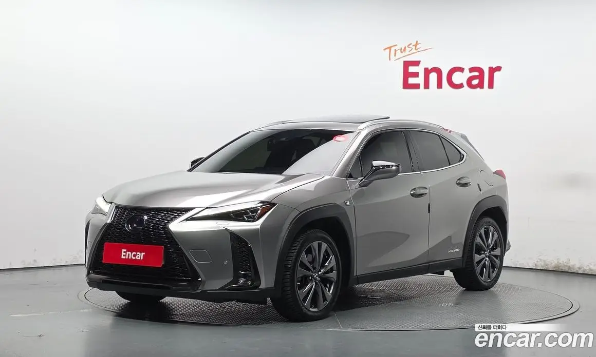 Lexus UX 2021 2.0 АКПП, фото 1 Lexus UX 2021 2.0 АКПП, фото 1