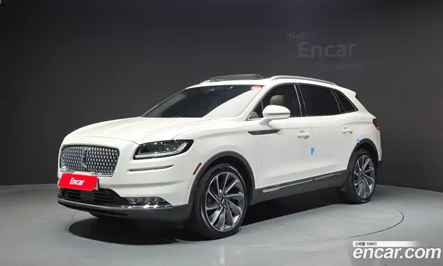 Lincoln Nautilus, 2023, 51 823 км