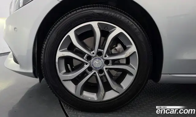 Mercedes-Benz C-Class 2016 2.0 АКПП, миниатюра 5 Mercedes-Benz C-Class 2016 2.0 АКПП, миниатюра 5