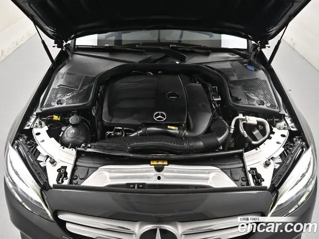 Mercedes-Benz C-Class 2020 2.0 АКПП, миниатюра 6 Mercedes-Benz C-Class 2020 2.0 АКПП, миниатюра 6