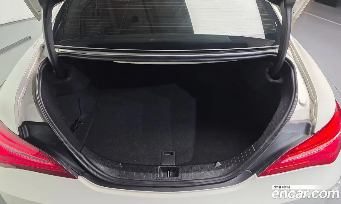 Mercedes-Benz CLA-Class 2018 2.0 АКПП, фото 20