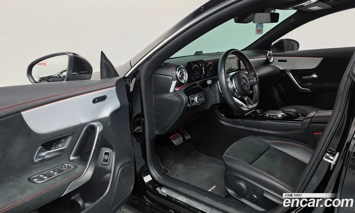 Mercedes-Benz CLA-Class 2022 2.0 АКПП, фото 13