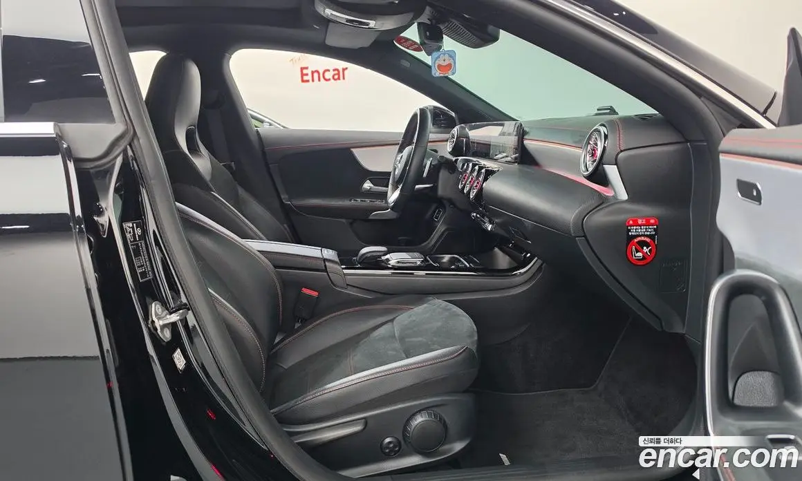 Mercedes-Benz CLA-Class 2022 2.0 АКПП, фото 16