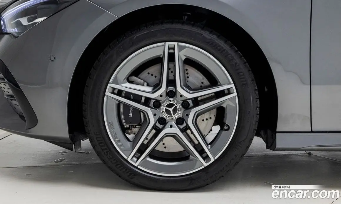 Mercedes-Benz CLA-Class 2026 2.0 АКПП, фото 5