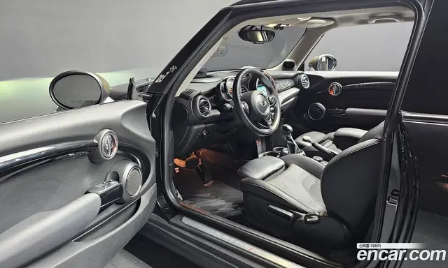Mini Cooper 2016 2.0 АКПП, миниатюра 10