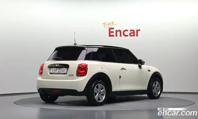 Mini Cooper, 2017, 52 096 км