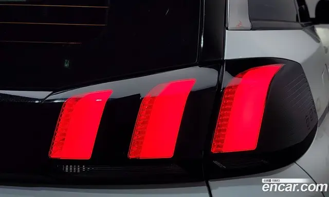 Peugeot 5008 2019 1.5 АКПП, миниатюра 9