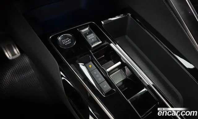 Peugeot 5008 2024 1.2 АКПП, миниатюра 9