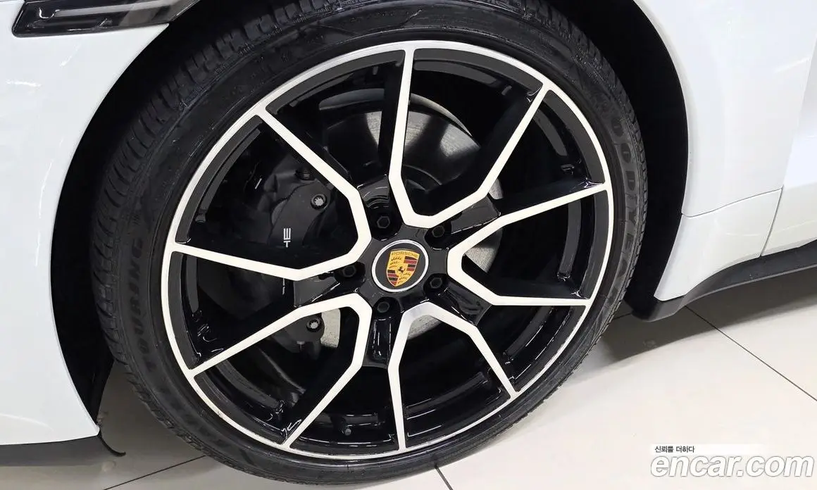 Porsche Taycan 2023 1.0 АКПП, фото 19