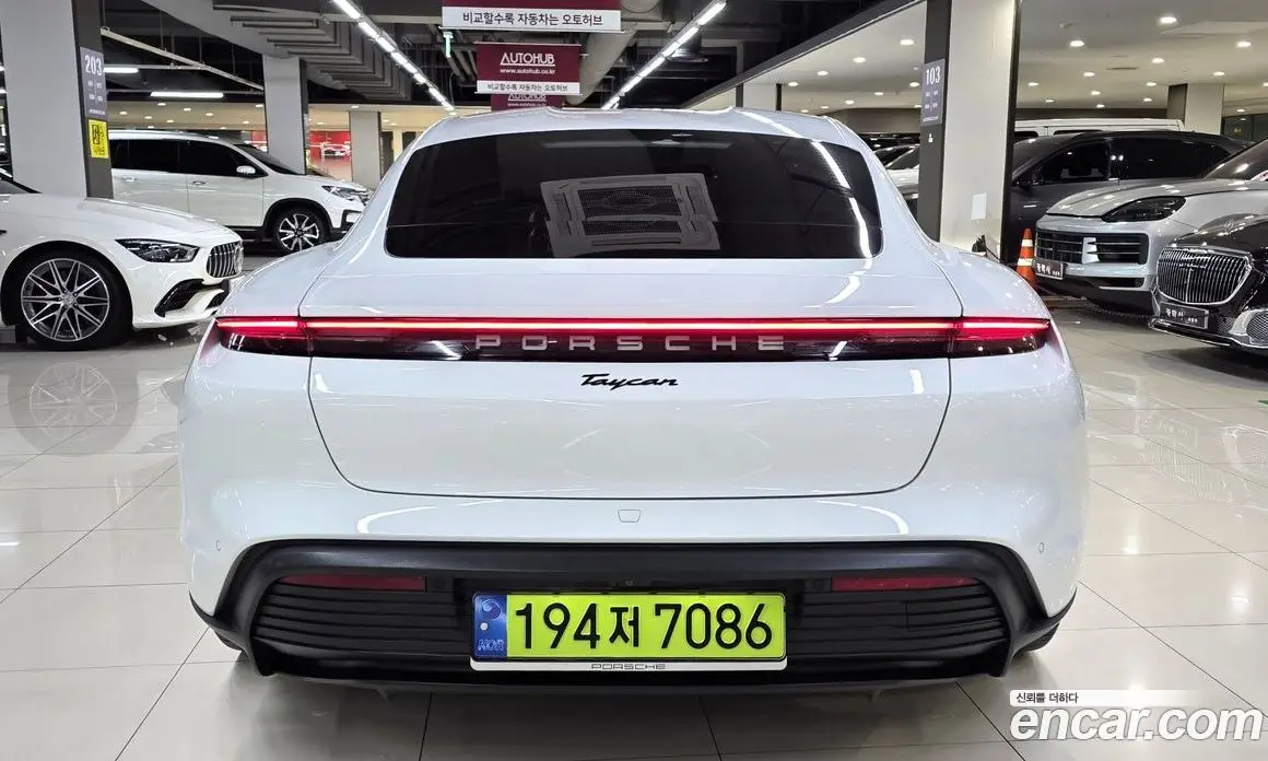 Porsche Taycan 2023 1.0 АКПП, фото 5