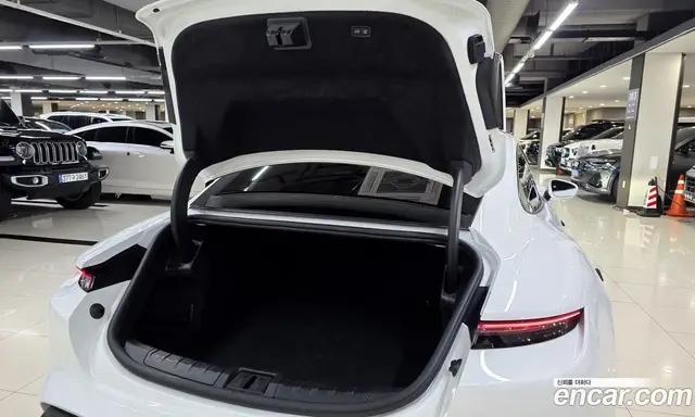 Porsche Taycan 2023 1.0 АКПП, миниатюра 7