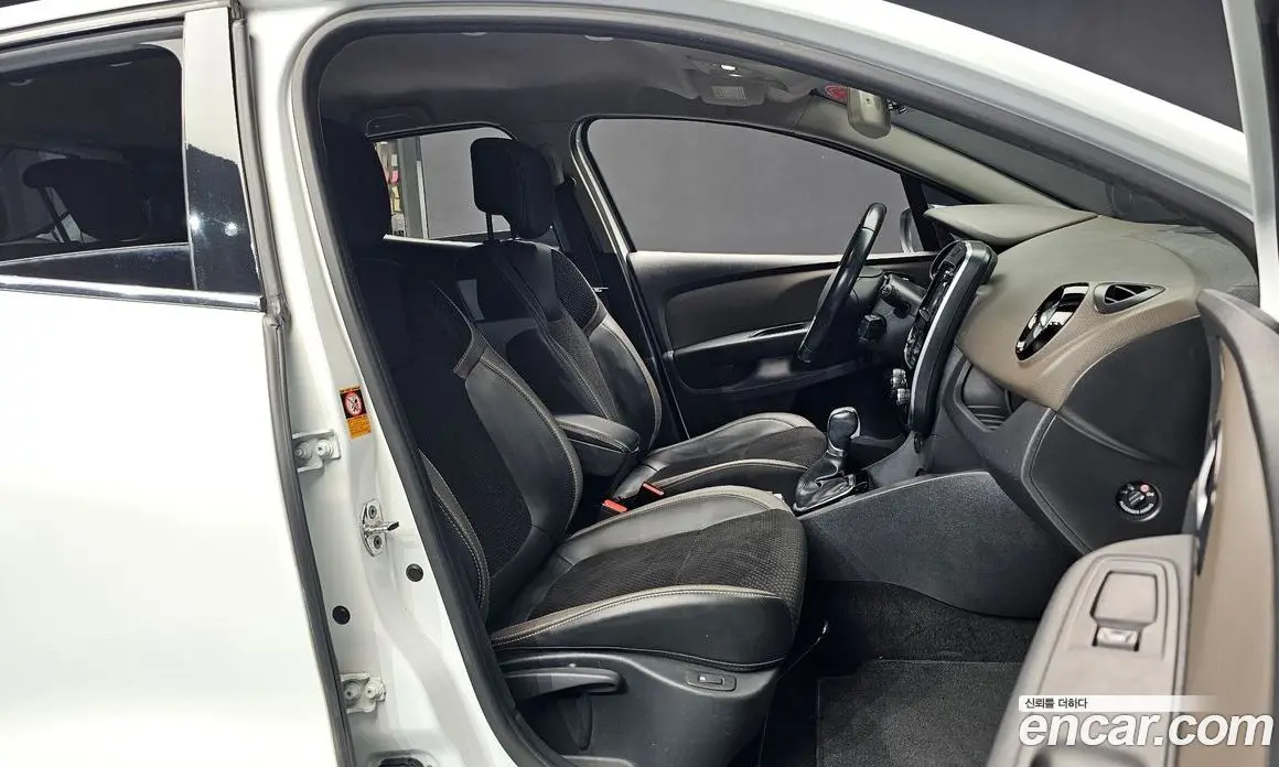 Renault (Samsung) Clio 2018 1.5 АКПП, фото 12