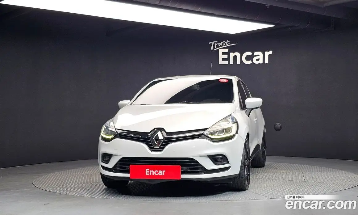 Renault (Samsung) Clio 2018 1.5 АКПП, фото 3