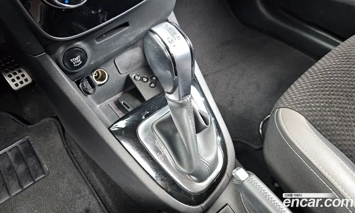 Renault (Samsung) Clio 2018 1.5 АКПП, фото 9