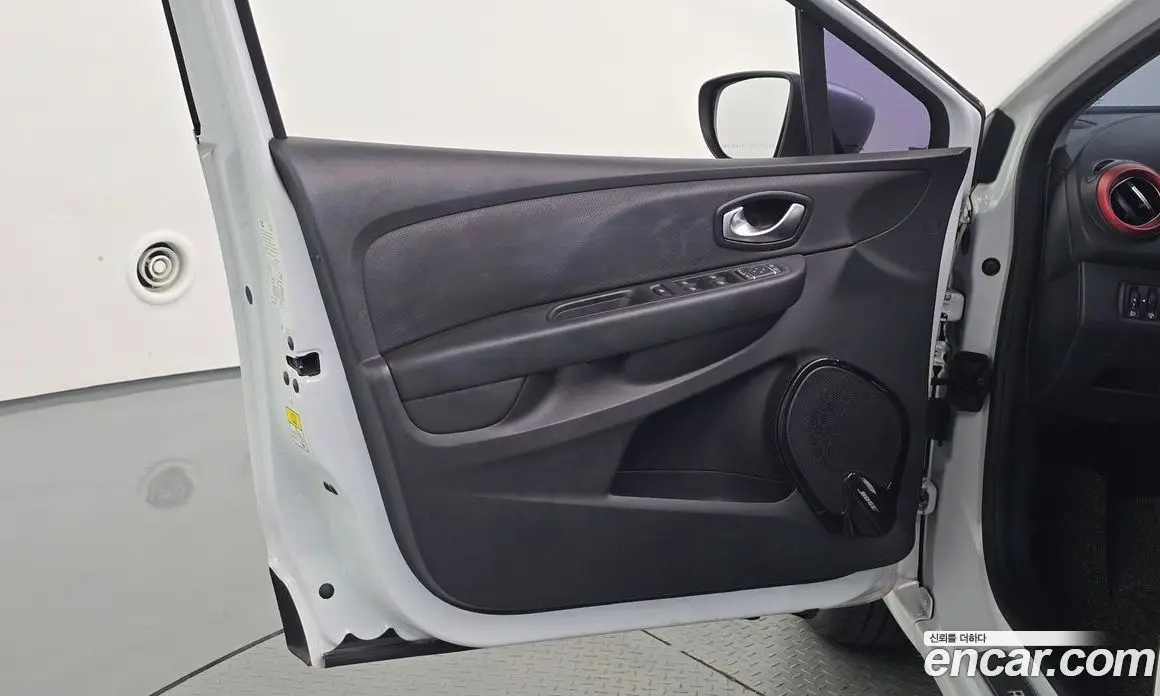 Renault (Samsung) Clio 2019 1.5 АКПП, фото 14
