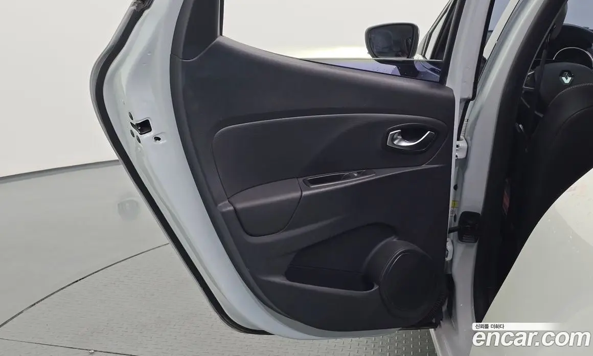 Renault (Samsung) Clio 2019 1.5 АКПП, фото 15