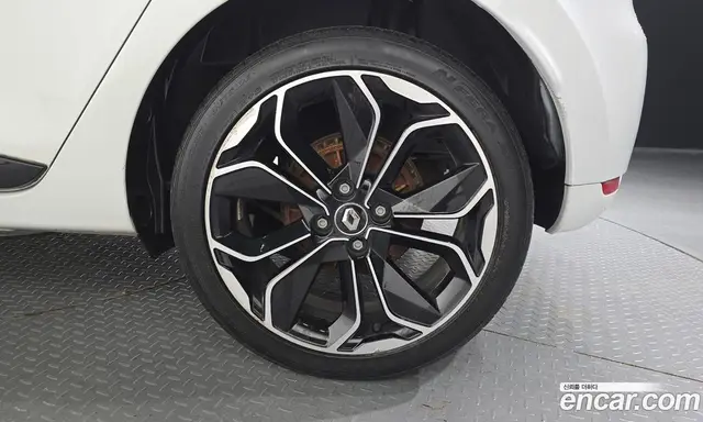 Renault (Samsung) Clio 2019 1.5 АКПП, миниатюра 7