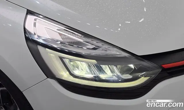 Renault (Samsung) Clio 2019 1.5 АКПП, миниатюра 8