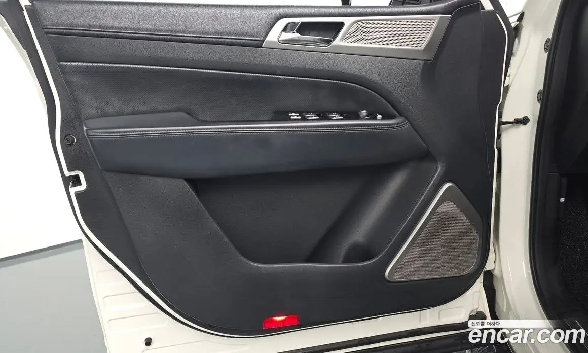 SsangYong Rexton 2017 2.2 АКПП, фото 13