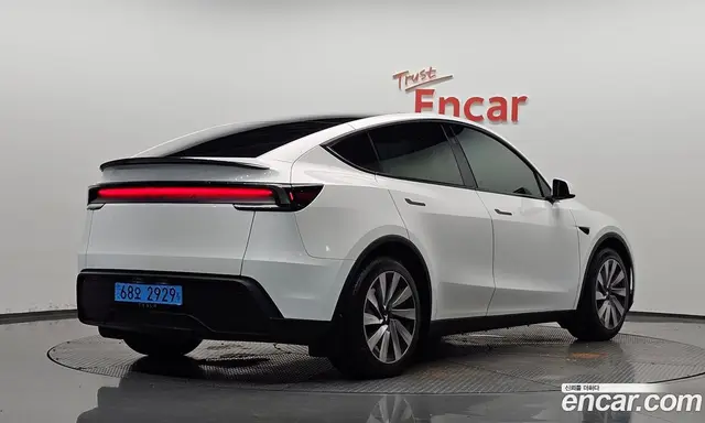 Tesla Model Y 2025 0.2 АКПП, миниатюра 2 Tesla Model Y 2025 0.2 АКПП, миниатюра 2