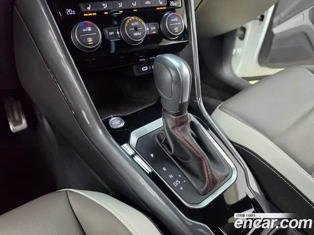 Volkswagen T-Roc 2022 2.0 АКПП, миниатюра 9