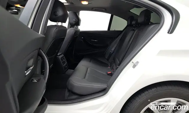 BMW 3 серия 2018 2.0 АКПП, миниатюра 12