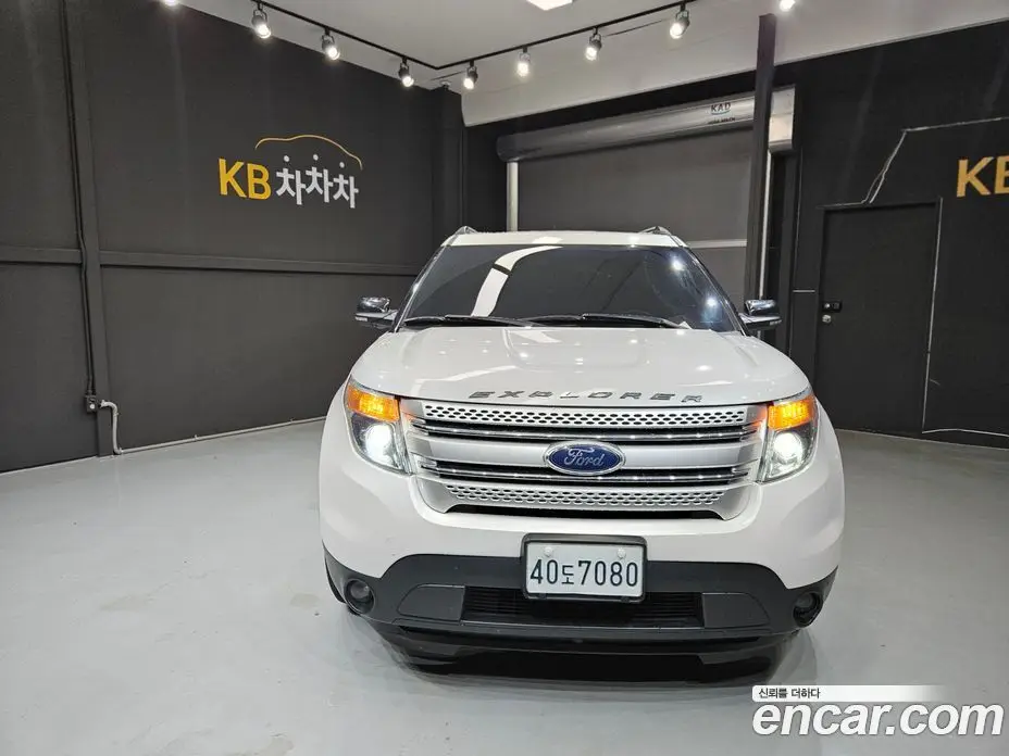 Ford Explorer 2012 2.0 АКПП, фото 2