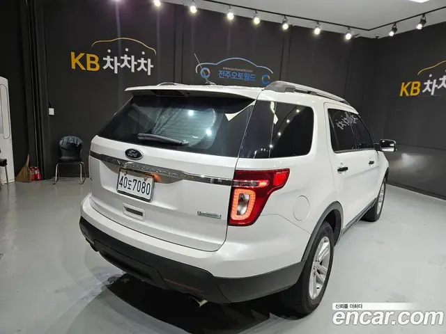 Ford Explorer 2012 2.0 АКПП, миниатюра 3