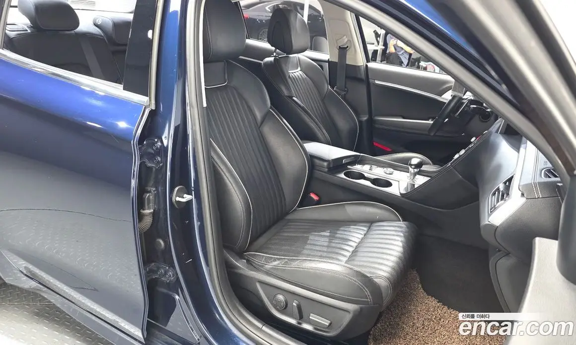 Genesis G70 2019 2.0 АКПП, фото 16