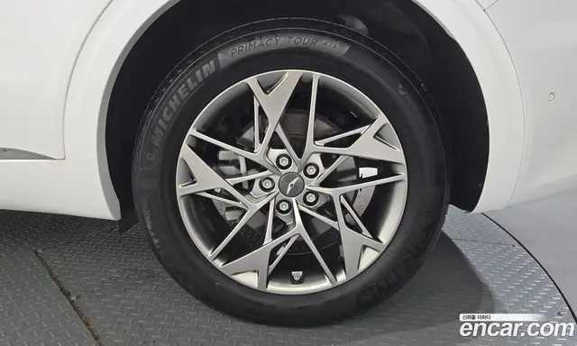 Genesis GV70 2022 2.5 АКПП, миниатюра 7 Genesis GV70 2022 2.5 АКПП, миниатюра 7