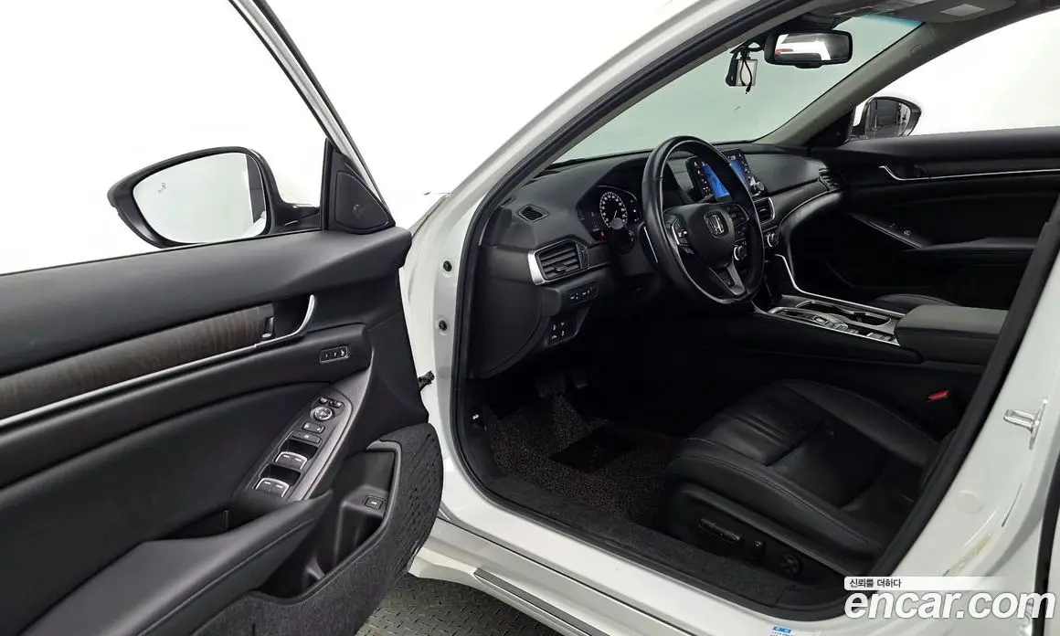Honda Accord 2022 2.0 АКПП, фото 13