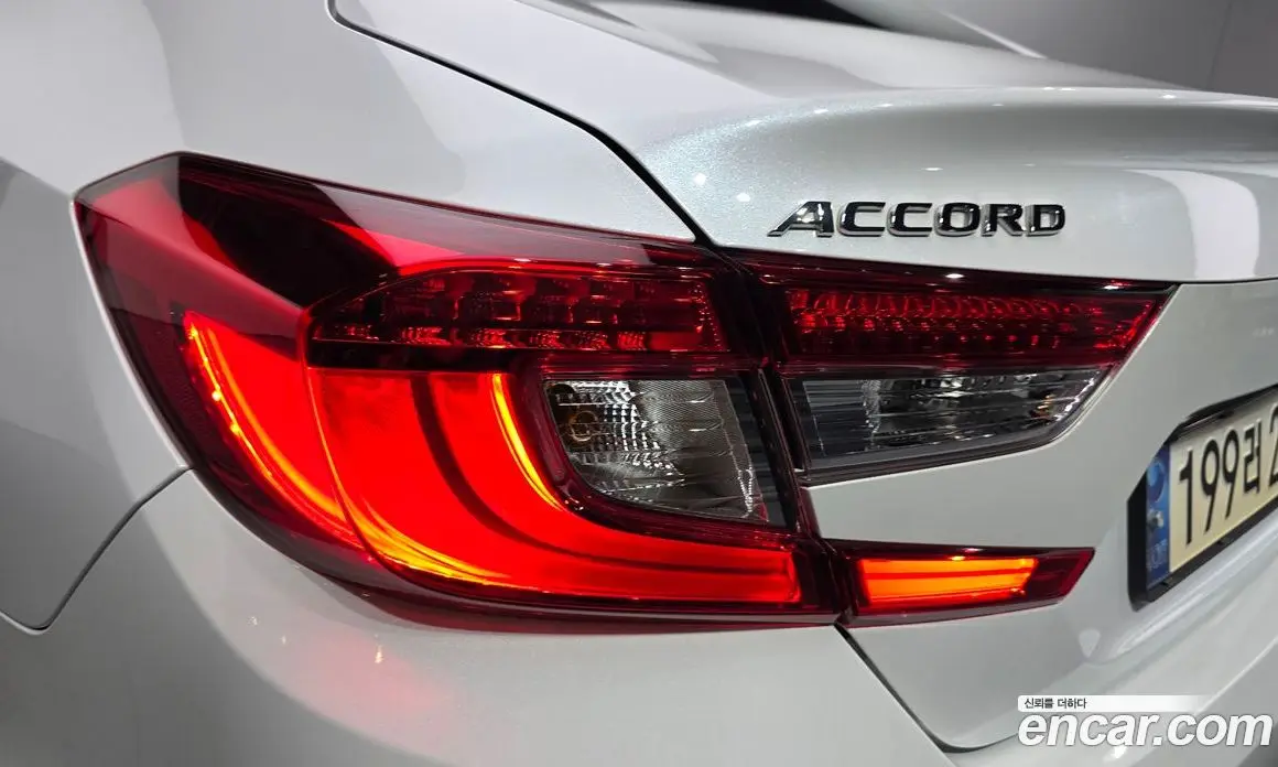 Honda Accord 2022 2.0 АКПП, фото 9