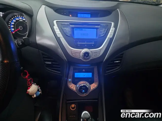 Hyundai Avante 2012 1.6 АКПП, миниатюра 8