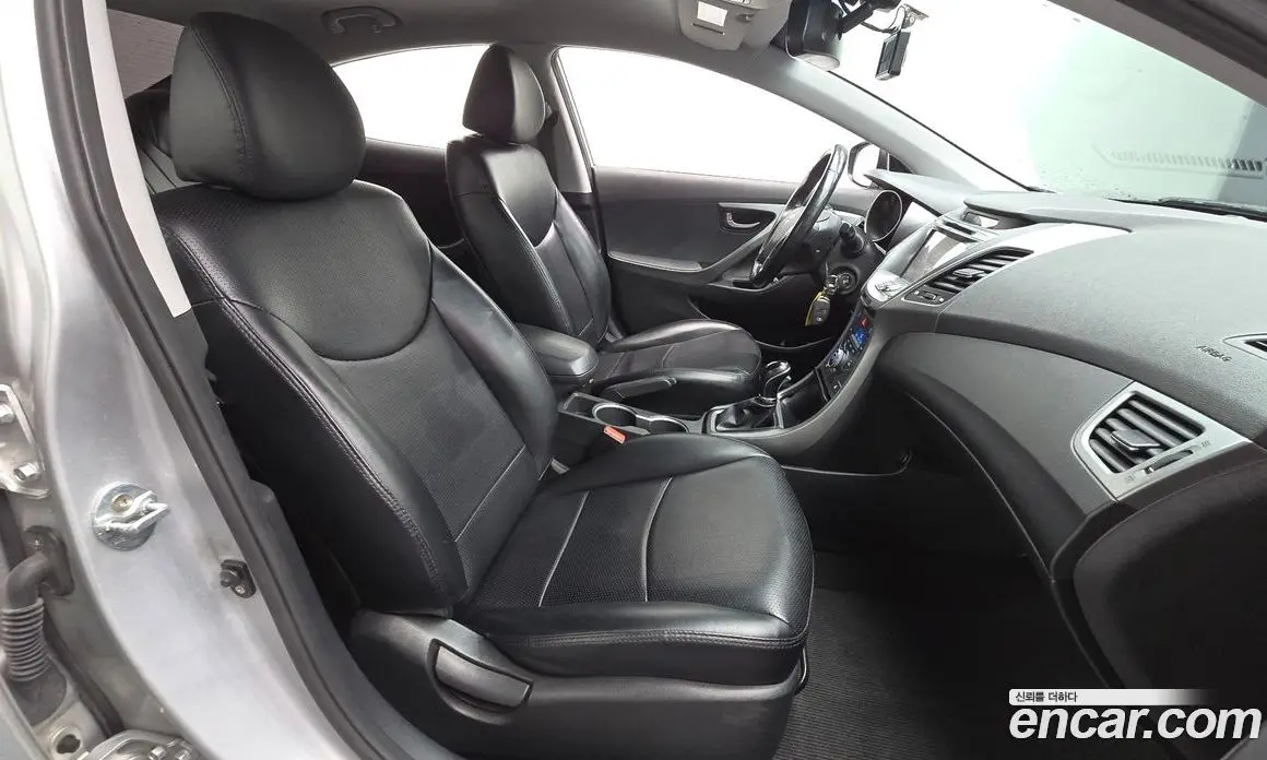Hyundai Avante 2015 1.6 АКПП, фото 15