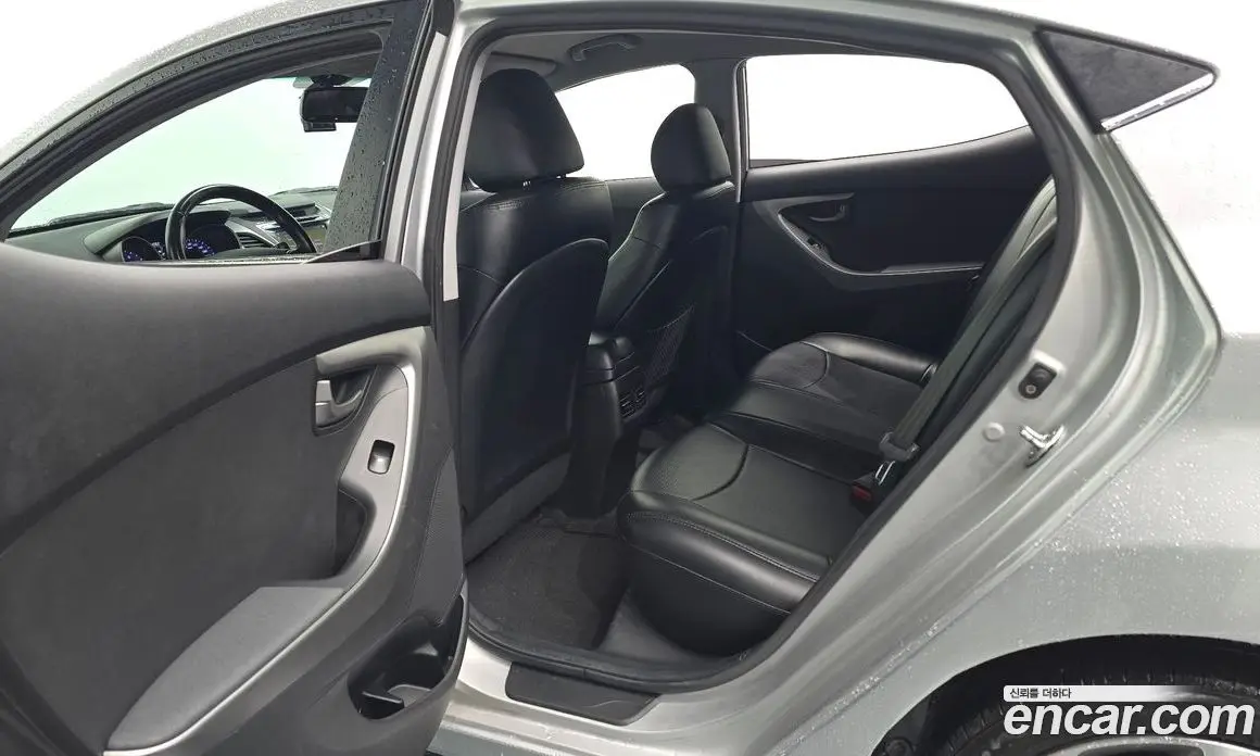 Hyundai Avante 2015 1.6 АКПП, фото 16