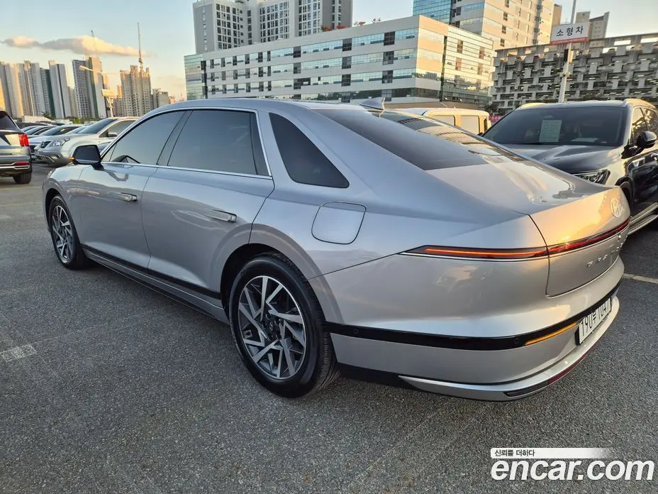 Hyundai Grandeur 2023 1.6 АКПП, фото 4